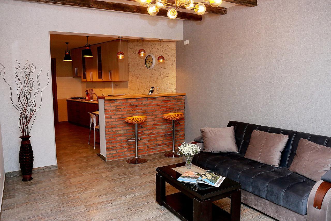 Tbilisi Trinity Apartment Ngoại thất bức ảnh